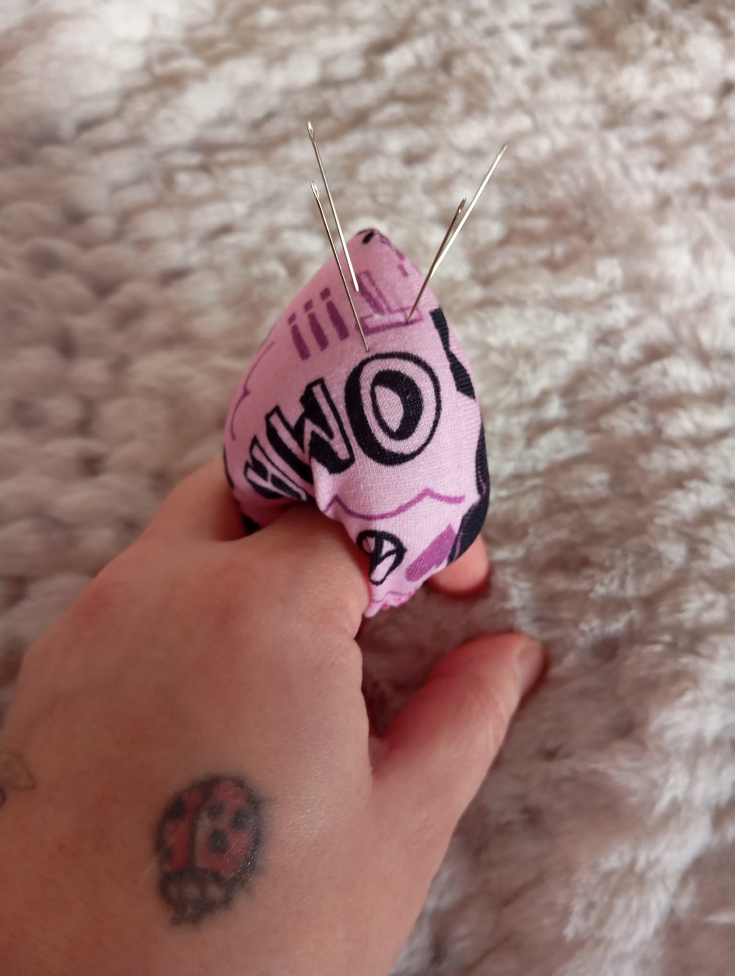 ❤️📍-Kissen für Omas